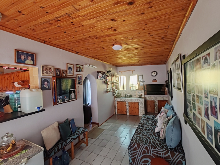 3 Bedroom Property for Sale in Heuwelkruin Eastern Cape